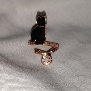 Cat pinky ring